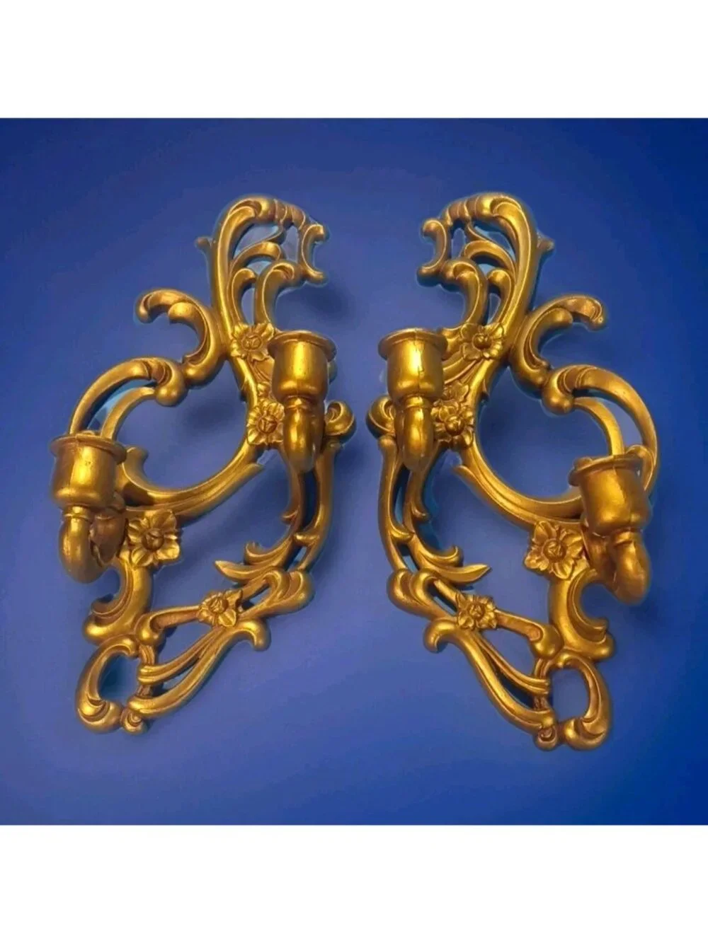 Hollywood Regency antique gold